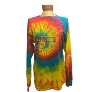Bahamas Women’s tie dye shirt Medium